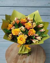 Букет цветов из:  Альстромерии и Розы в Тахтамукайском