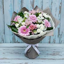 Букет цветов из:  Герберы, Альстромерии и Хризантемы #REPLACE_PRED# Тахтамукайском