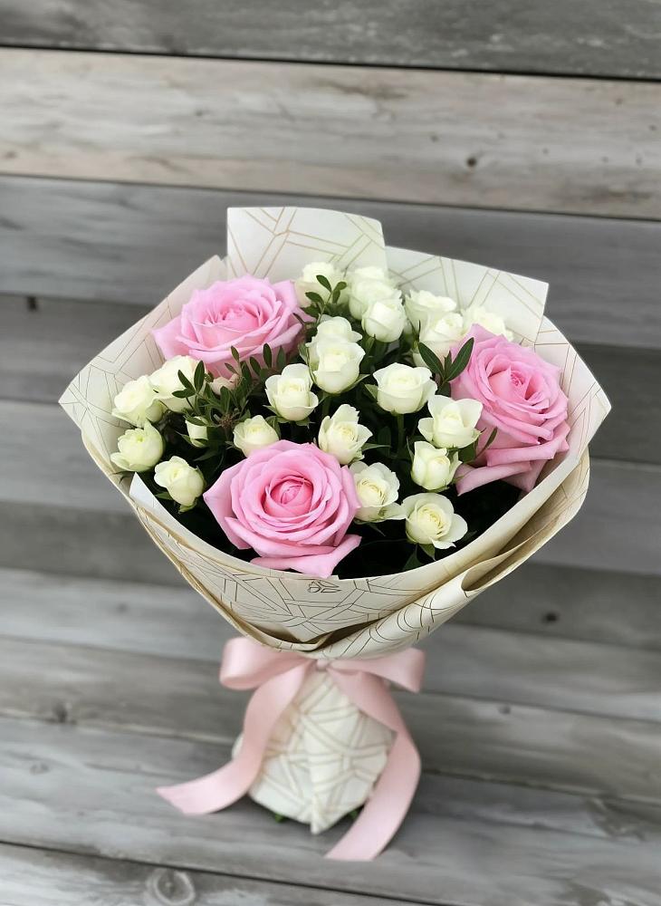 Букет цветов из: Розы в Тахтамукайском