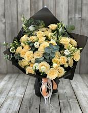 Букет цветов из:  Розы и Лизиантусы #REPLACE_PRED# Тахтамукайском