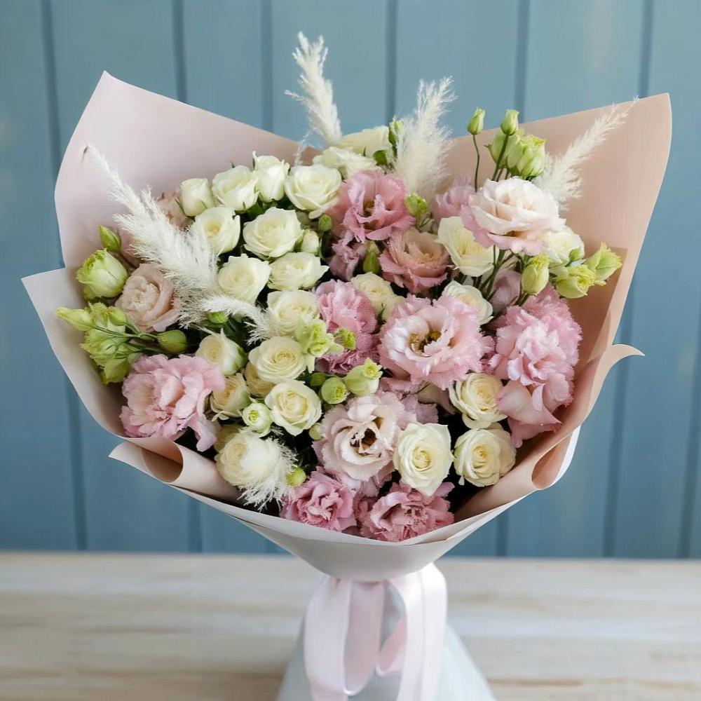 Букет цветов из: Альстромерии и Розы в Тахтамукайском