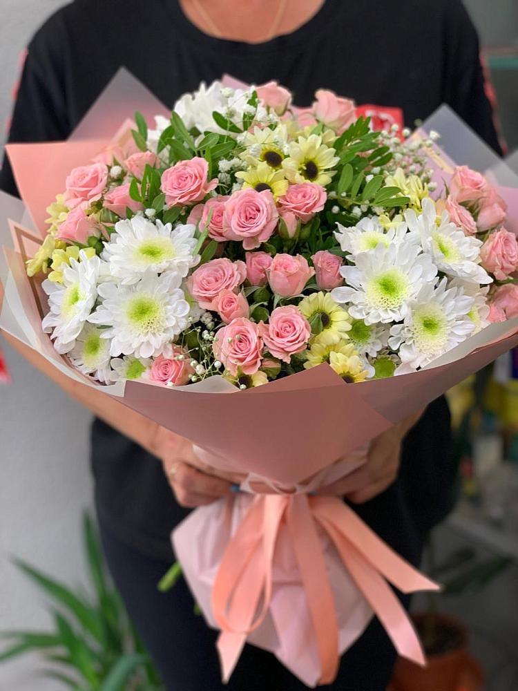 Букет цветов из: Розы и Хризантемы в Тахтамукайском