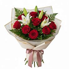 Букет цветов из:  Лилии и Розы в Тахтамукайском