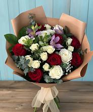 Букет цветов из:  Розы и Альстромерии в Тахтамукайском