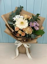 Букет цветов из:  Герберы и Хризантемы в Тахтамукайском