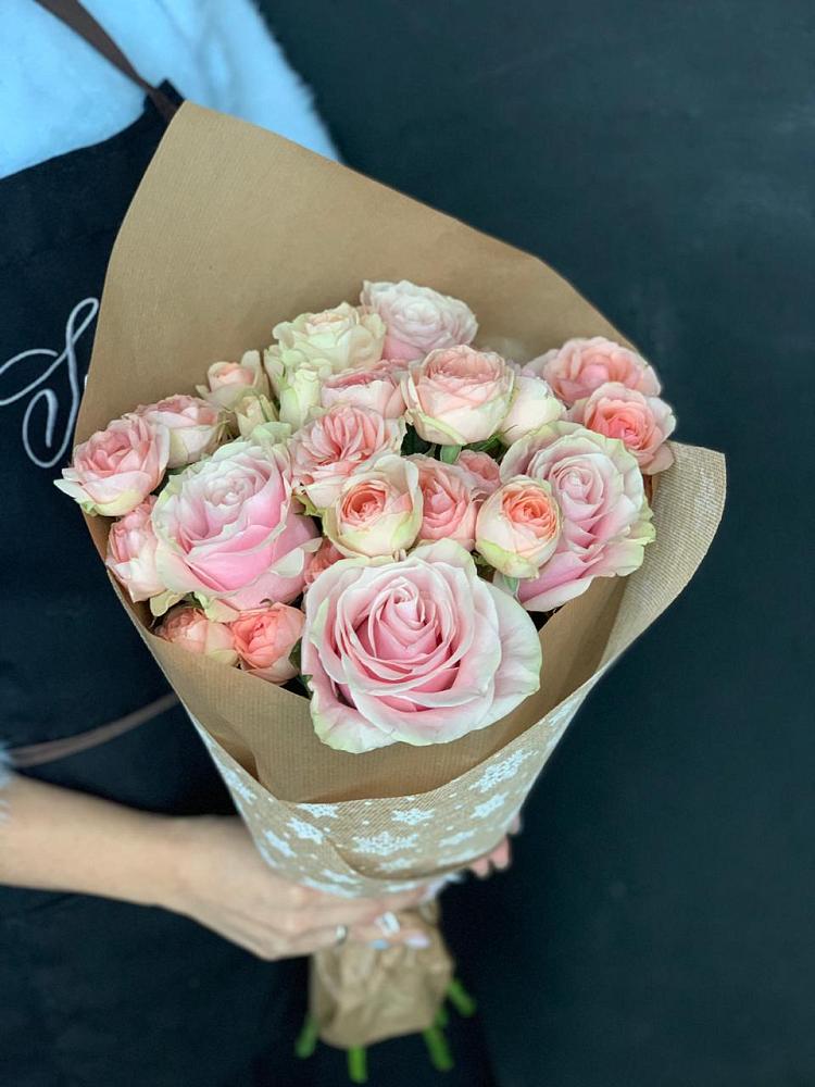 Букет цветов из: Хризантемы и Розы в Тахтамукайском