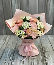 Букет цветов из:  Гвоздики, Розы и Хризантемы в Тахтамукайском