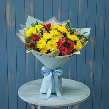 Букет цветов из:  Альстромерии и Хризантемы в Тахтамукайском