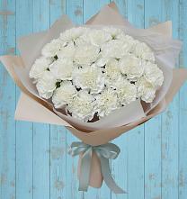 Букет цветов из:  Гвоздики в Тахтамукайском